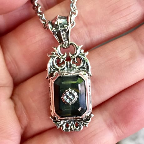 スクエアブルータイガーアイペンダント ~Square blue tiger eye pendant~　[ArtemisClassic]