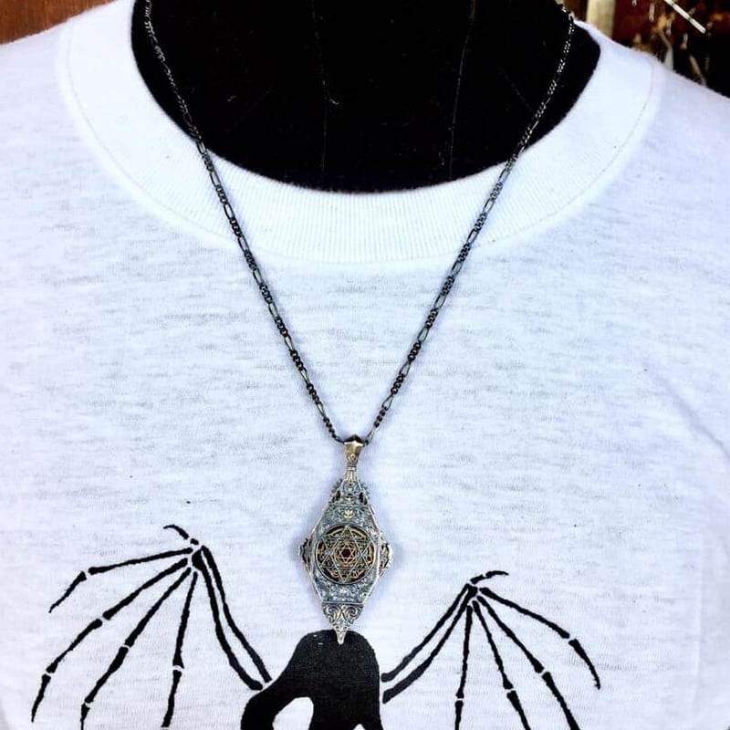 GimmelGarden 悪魔チップペンダント　GuardiaStrana 即納可能！】悪魔チップペンダント GuardiaStrana（ペンダント