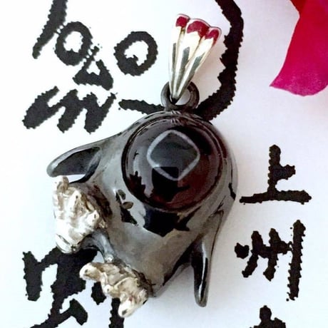 オウペンペンダントトップ［SKURANGER］