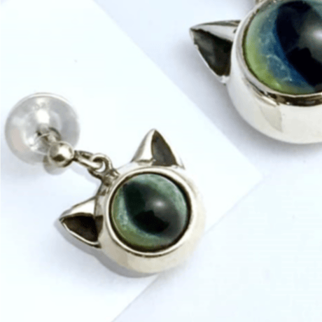 【猫のピアス】ネコミミピアス  （標準カラー：青緑）