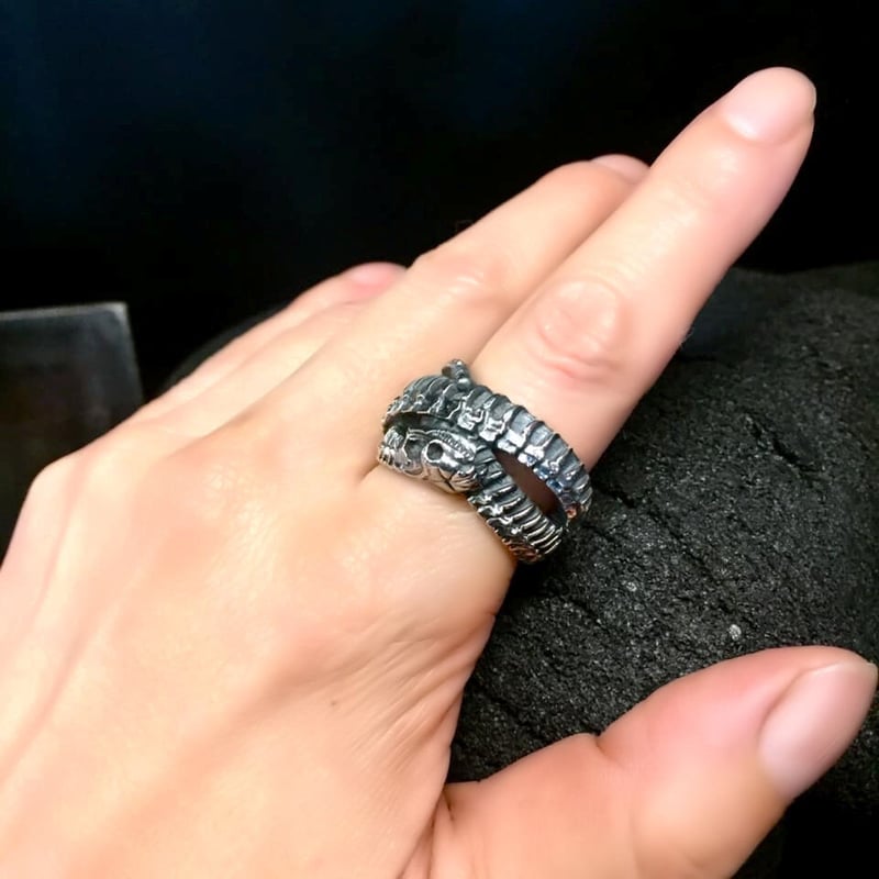 即納可能サイズあり！】ガーディアンリング～蛇とスカルの指輪