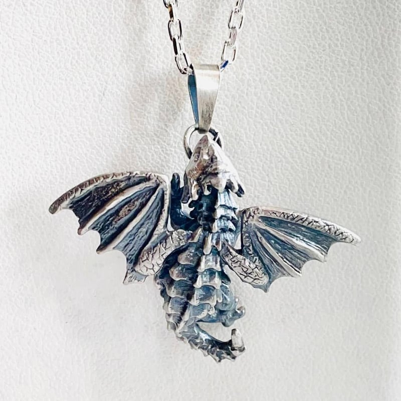 手乗りドラゴン（ペンダントトップ）［林檎屋］ | 上州本店 蛇骨堂