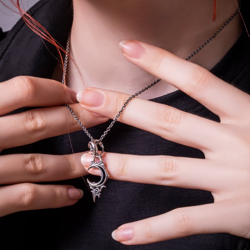 即納可能！月と星のペンダント】 ニュームーンハートペンダント