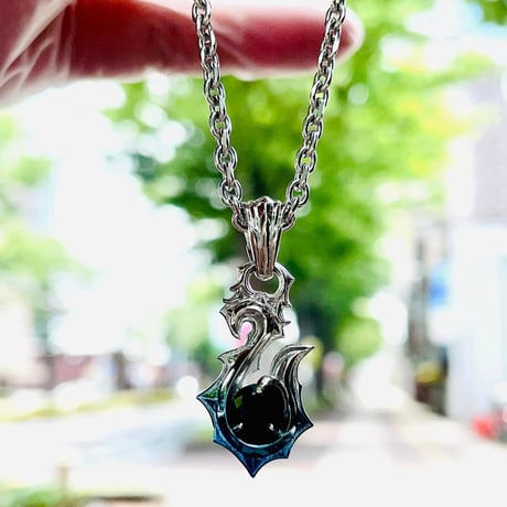 【即納可能！釣り針のペンダント】青彩フィッシュフックペンダント［Artemis Kings］