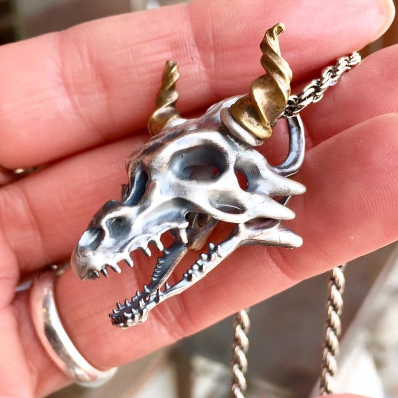 シルバー製 スカル×ドラゴン ペンダントトップ 付属袋あり シルバー製 スカル×ドラゴン ペンダントトップ 付属袋あり