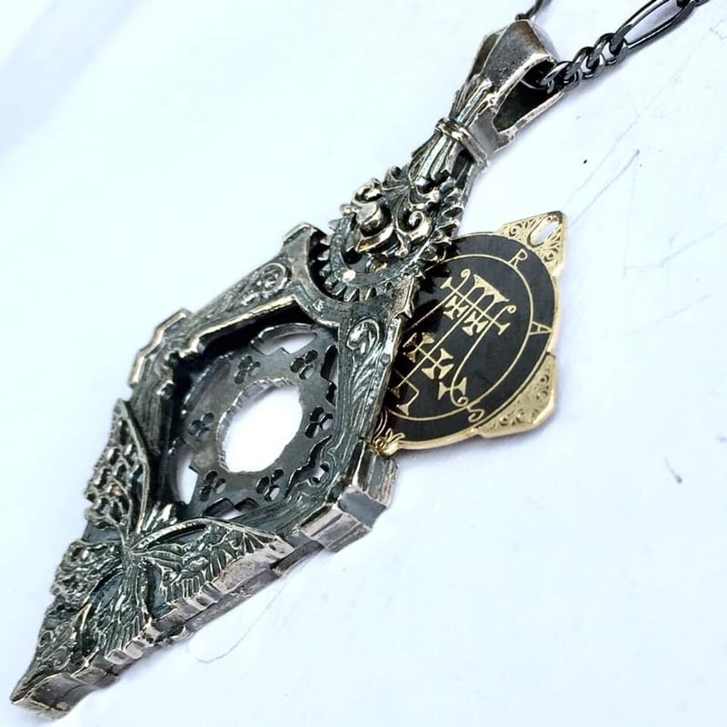 即納可能！】悪魔チップペンダント GuardiaStrana（ペンダント