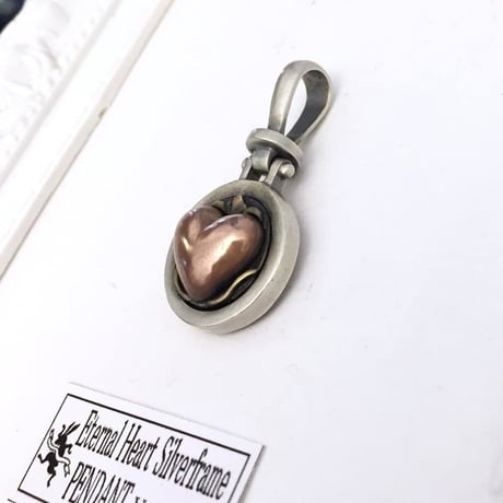 Eternal Heart Silverframe PENDANT（ペンダントトップ）［BLINDRABBIT］