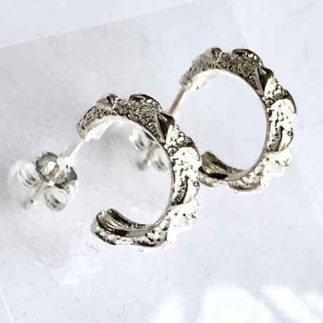 舞花ピアス［銀燭］