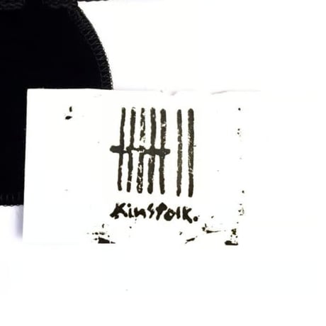 Skull pins(右向き）　ピンズ［kinsfolk］