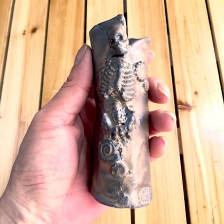【SOLD OUT！】サクリファイス花器　[大友窯SKULL]