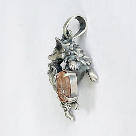 【1点限定・SOLD OUT!】狐火・サンストーン（ペンダントトップ）［林檎屋］