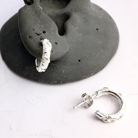 舞花ピアス［銀燭］
