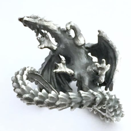【即納可能！】尻尾で巻き付きドラゴン（リング）［林檎屋］