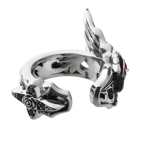 薔薇イヤーカフ　　Rose ear cuff［ Artemis Kings ］