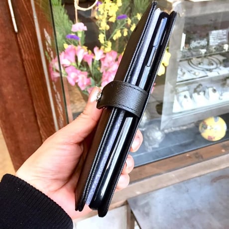【50％OFF！SALE！！】本革アイフォンXS　MAX　ブックケース