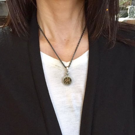 Bright Heart Silverframe PENDANT（ペンダントトップ）［BLINDRABBIT］