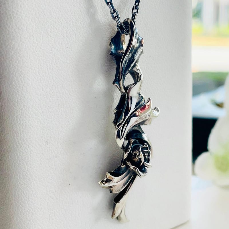 即納可能！薔薇のペンダント】 ET-006［GLAM SCALE］ | 上州本店 蛇骨堂