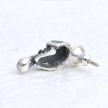 ヨルサコフピアス［銀燭］