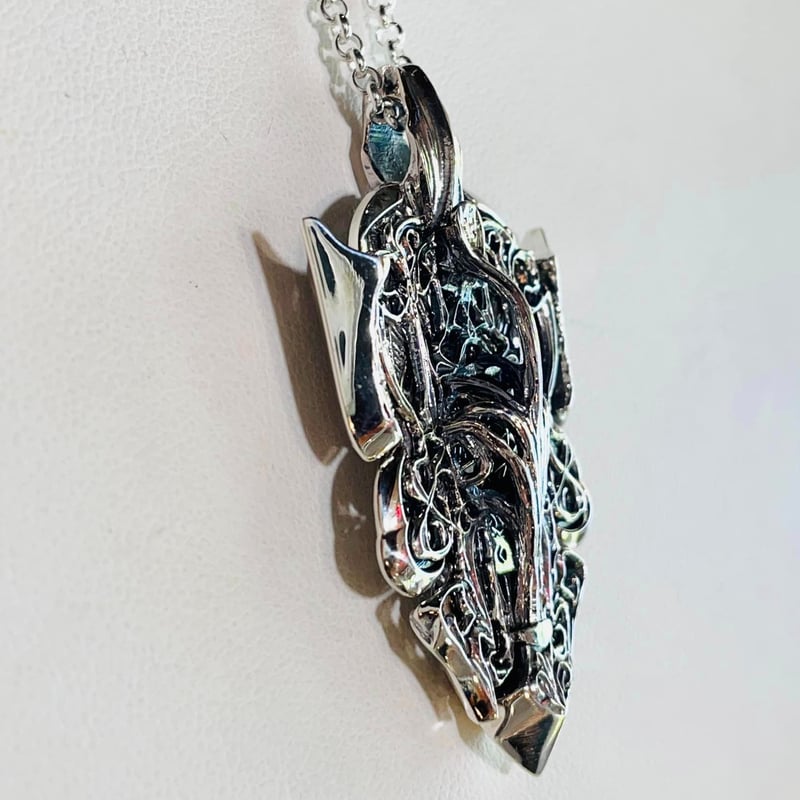 槍のペンダント】Centrare (核心穿ち)［GimmelGarden］ | 上州