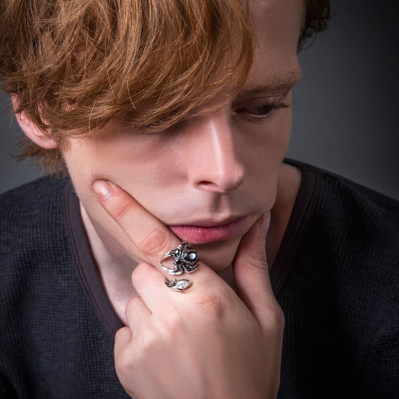 ArtemisClassic　蜘蛛　リング　フリーサイズ 即納可能！蜘蛛の指輪】スパイダーリング ～Spider ring