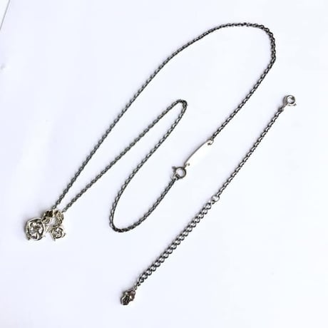 ツインフローラルペンダント～チェーン付きペンダント～［Artemis Classic］