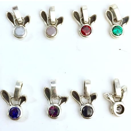 RABBIT SEED（ペンダントトップ）［BLINDRABBIT］