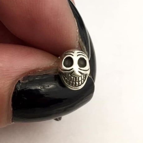 チベットスカルピアス ［BLINDRABBIT］