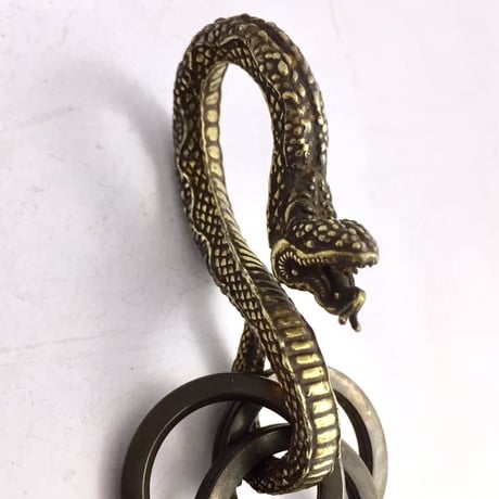 tattoo-snake keyfook［kinsfolk］