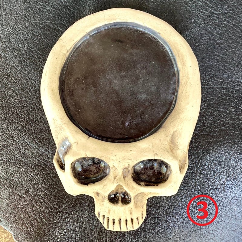 即納可能！】ドクロ皿［大友窯SKULL］ | 上州本店 蛇骨堂