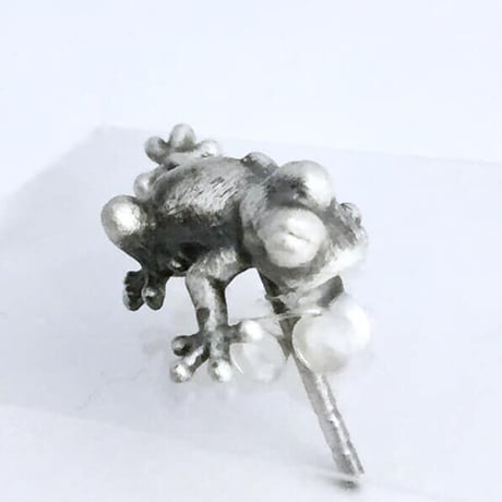 カエル（ピアス）[林檎屋]
