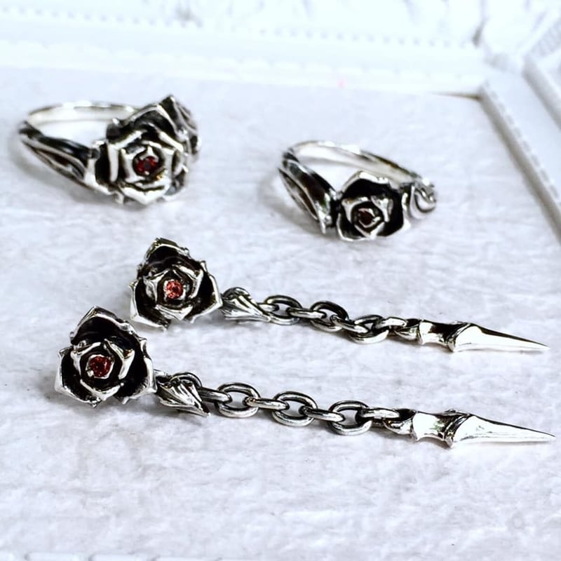 石を選べる薔薇の指輪】ER-008［GLAM SCALE］ | 上州本店 蛇骨堂