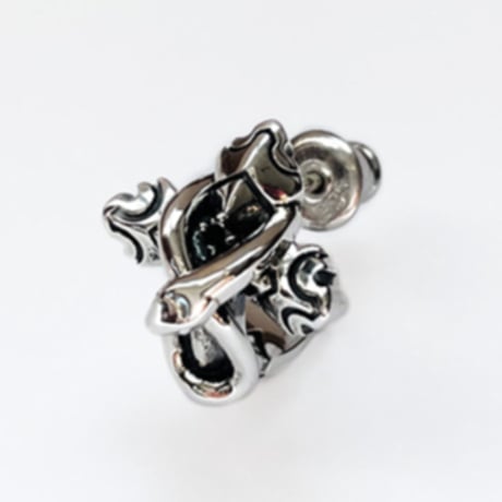 【蛇と十字架のピアス】OuroborosCollection 3rd Happinessシルバーピアス［Bizarre］