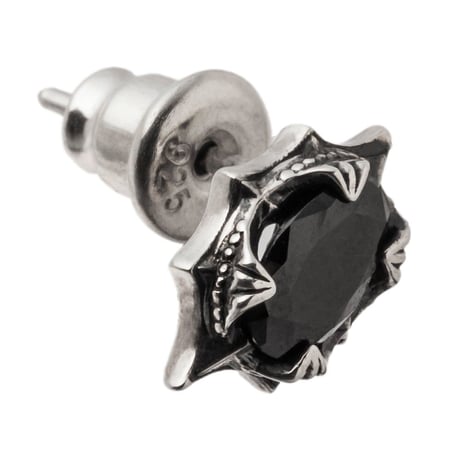 【即納可能！】ブラックナイトピアス　~Black knight earring~［Artemis Classic］