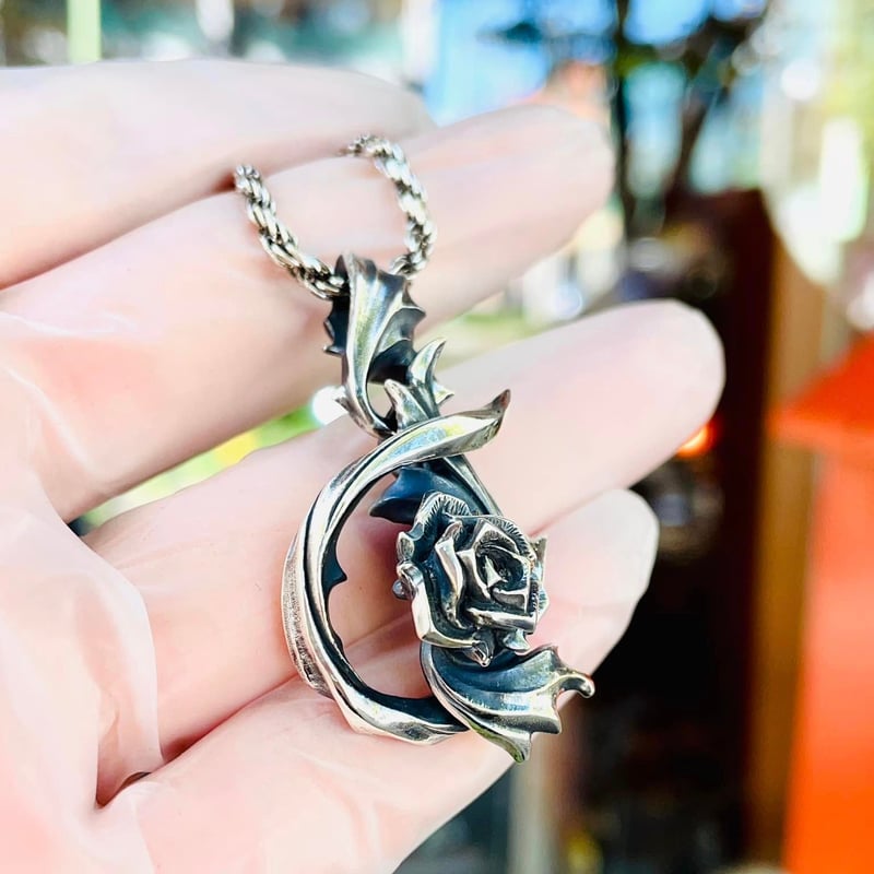 蛇骨堂限定販売】バラペンダント ［GLAM SCALE］ | 上州本店 蛇骨堂