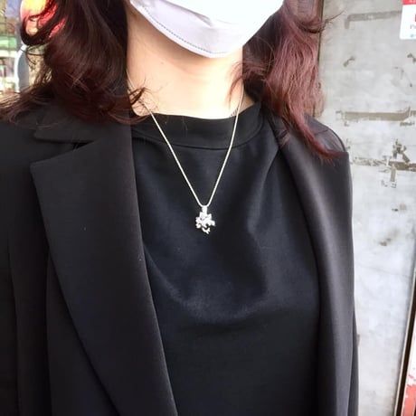 【即納可能！】ステゴサウルス（ペンダントトップ）［林檎屋］