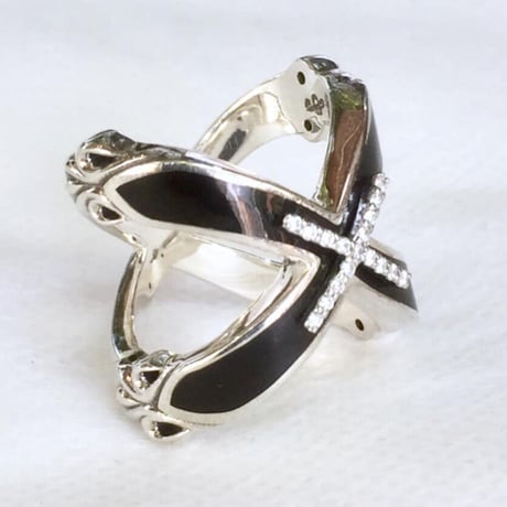 【SOLD OUT！蛇骨堂Special】エナメルクロスリング［Artemis Classic］