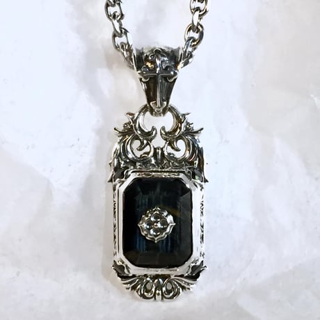 スクエアブルータイガーアイペンダント ~Square blue tiger eye pendant~　[ArtemisClassic]