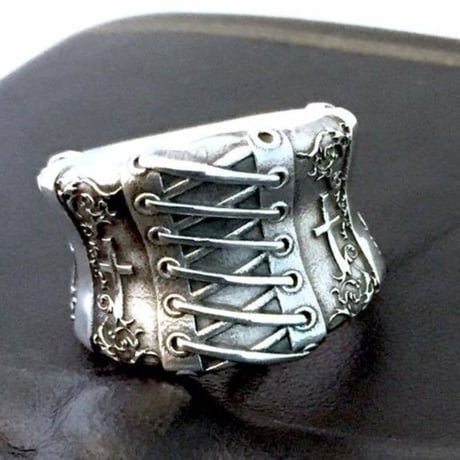 【即納可能サイズ有り！コルセットの指輪】Corset Ring ［anima exists in all creation］