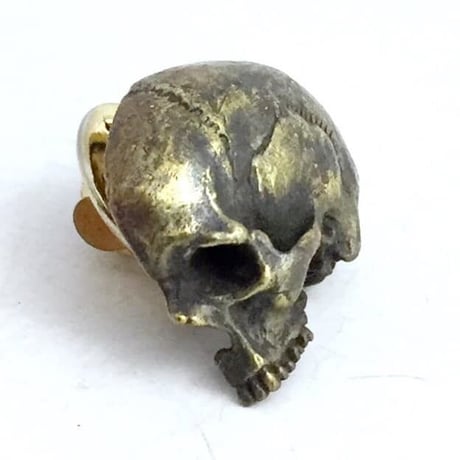 Skull pins(左向き）　ピンズ［kinsfolk］