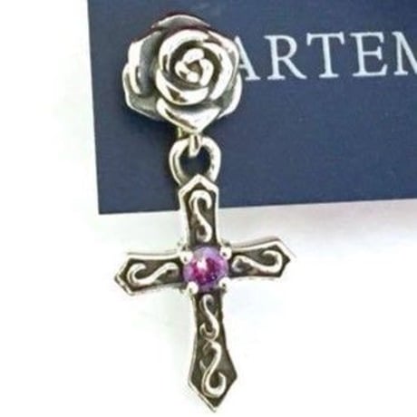 【即納可能！薔薇と十字架のピアス】ローズクロスドロップピアス