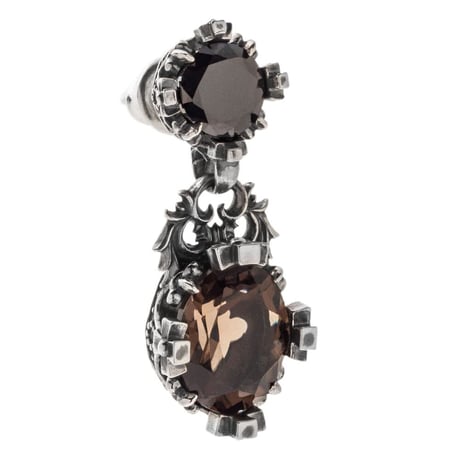 【即納可能！2つの王冠のピアス】 ツインクラウンピアス　～twin crown piercing～ ［Artemis Kings］