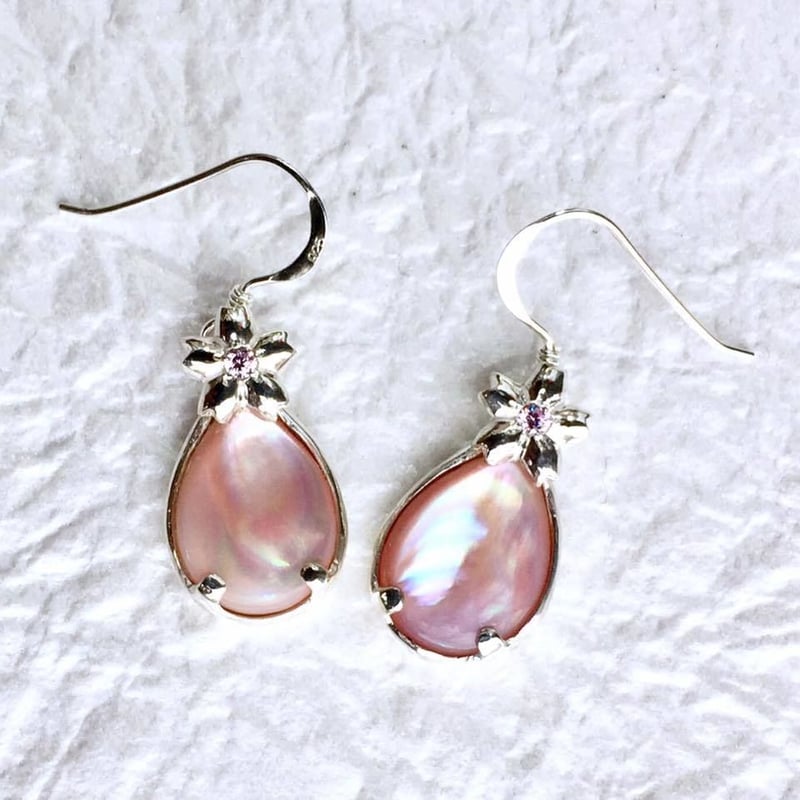 桜貝耳飾(ピアス）［銀燭］ | 上州本店 蛇骨堂