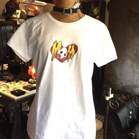 【SOLD OUT！】『蛇骨堂オリジナル』 ハートドクロＴシャツ黒/白