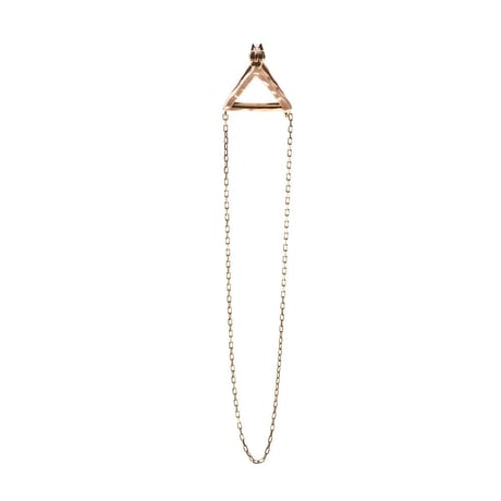 10金チェーントライアングルピアス［Elenore Jewelry］