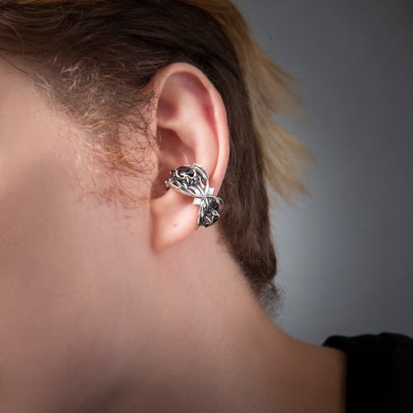 【即納可能！】ツインスパイダーイヤーカフ ~Twin spider ear cuff~［Artemis Classic］