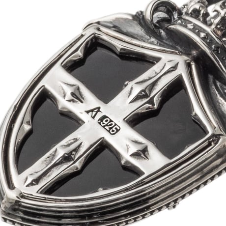 ライオンシールドペンダント　～Lion shield pendant～ ［Artemis Kings］