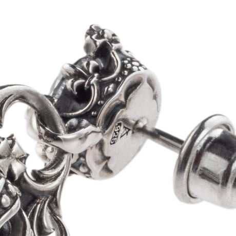 【即納可能！王冠2つのピアス】ノーブルクラウンピアス　～Noble crown earring～ ［Artemis Kings］