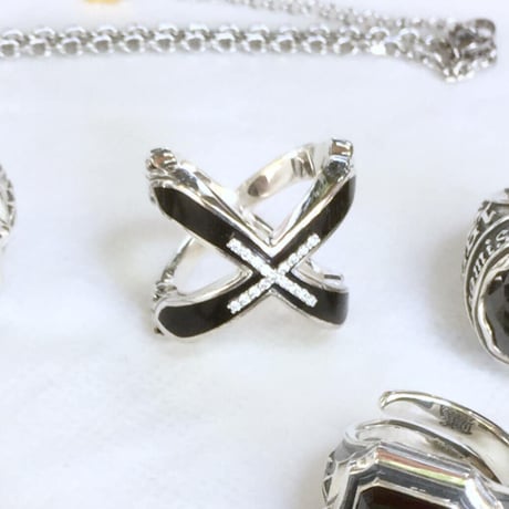 【SOLD OUT！蛇骨堂Special】エナメルクロスリング［Artemis Classic］