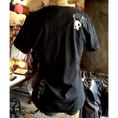 【SOLD OUT！】『蛇骨堂オリジナル』 輪舞ドクロＴシャツ黒/白