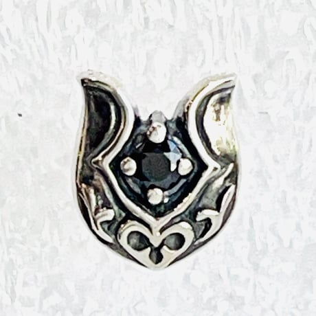【即納可能！】ホースシュースタッドピアス　［Artemis Classic］
